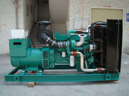 南开1100kw康明斯柴油发电机组图片 南开1100kw康明斯柴油发电机组图片